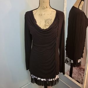 JKLA long sleeves black boatneck top